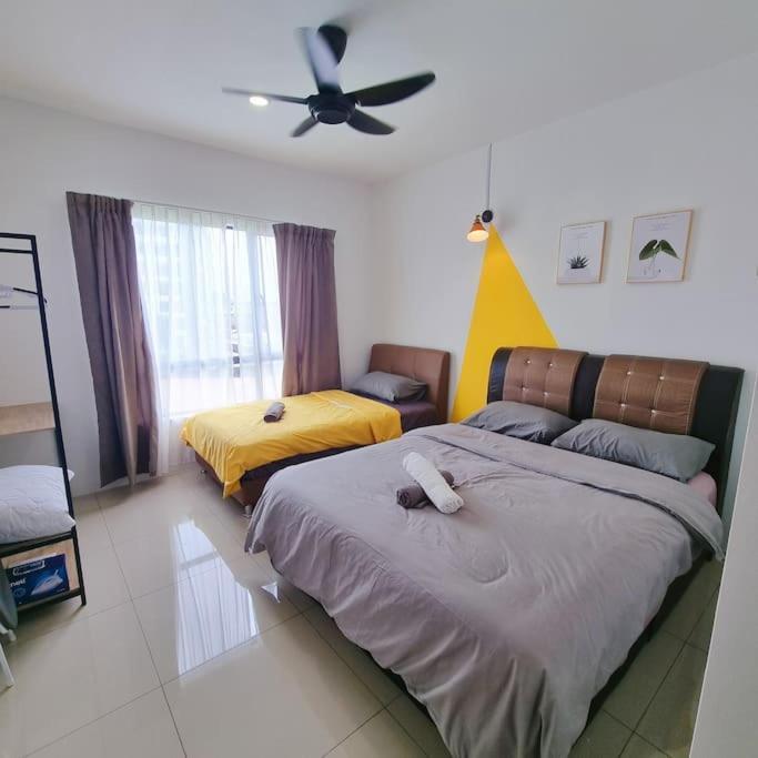 B3 Superb Poolview Manhattan Waterpark Ipoh4-8pax Netflix * Ipoh