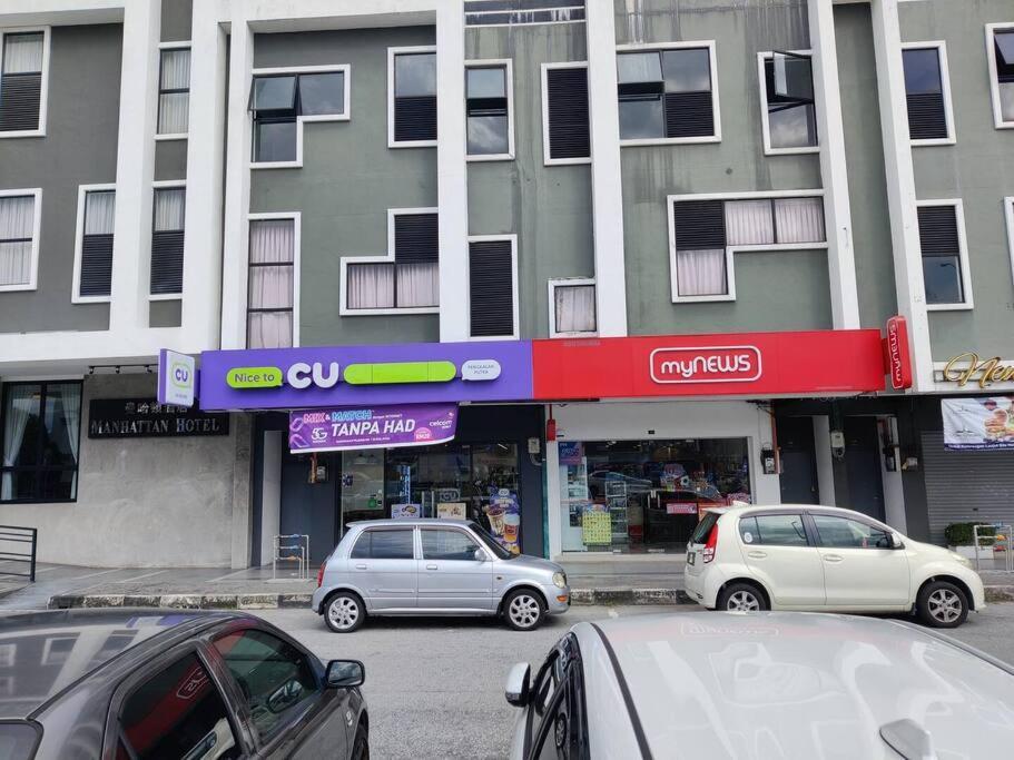 B3 Superb Poolview Manhattan Waterpark Ipoh4-8pax Netflix Pangsapuri *